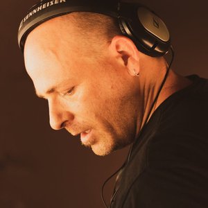 Orbit Complex Yates
